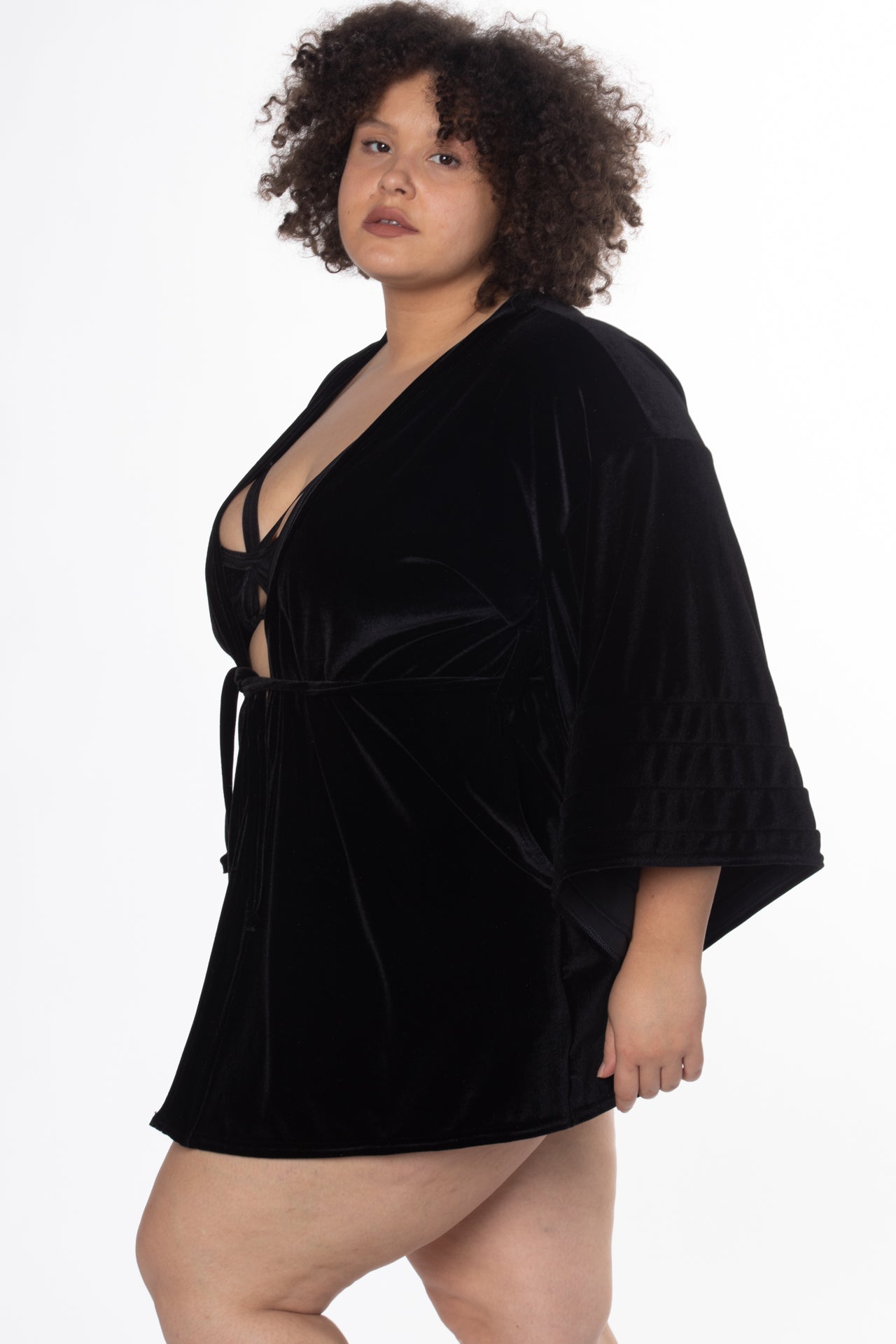 Velvet short robe