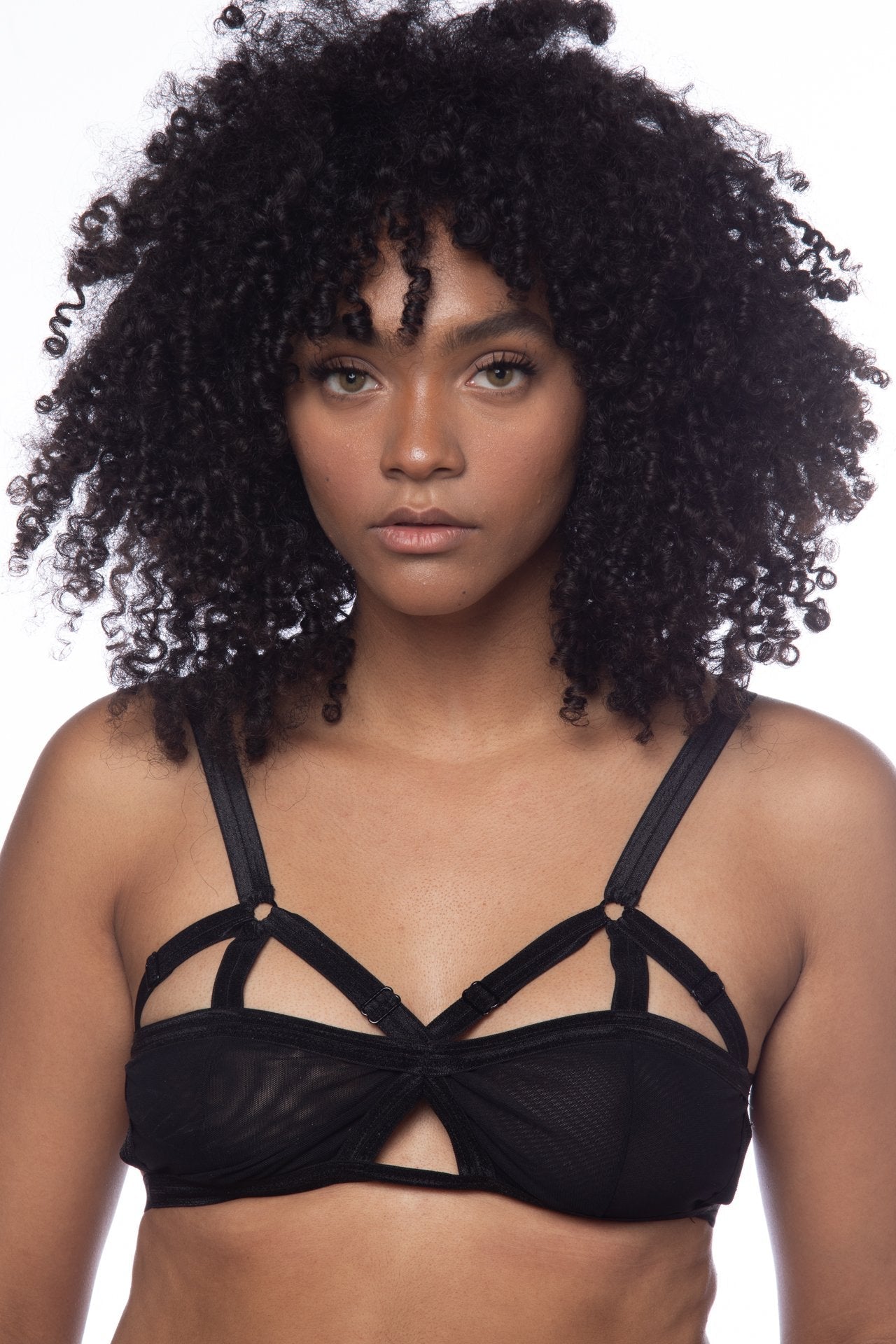 Mesh v-strap bralette