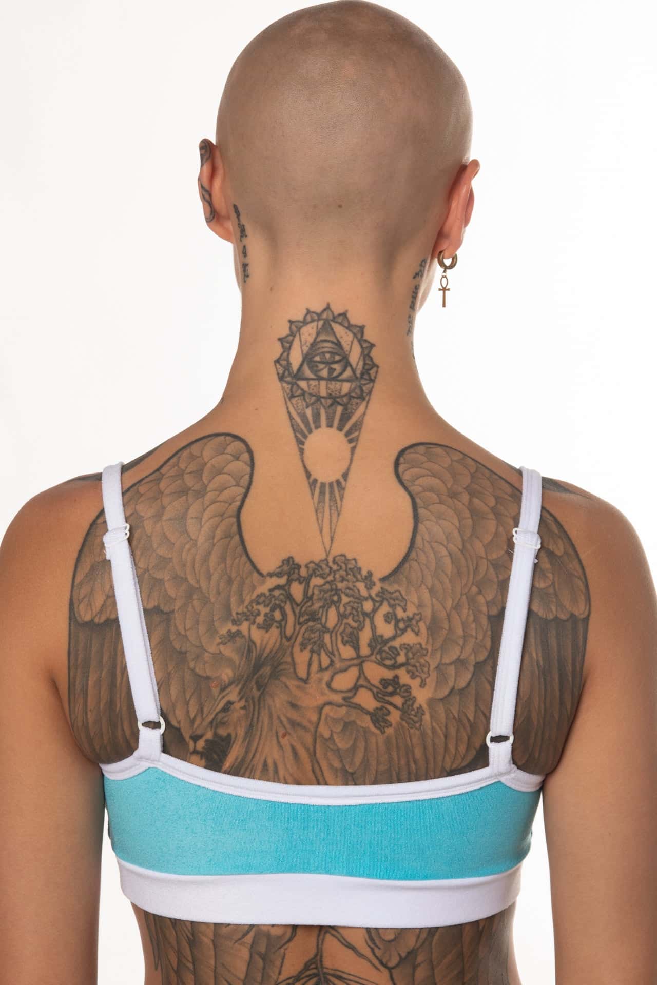 Lindsey06-02-22Studio-15