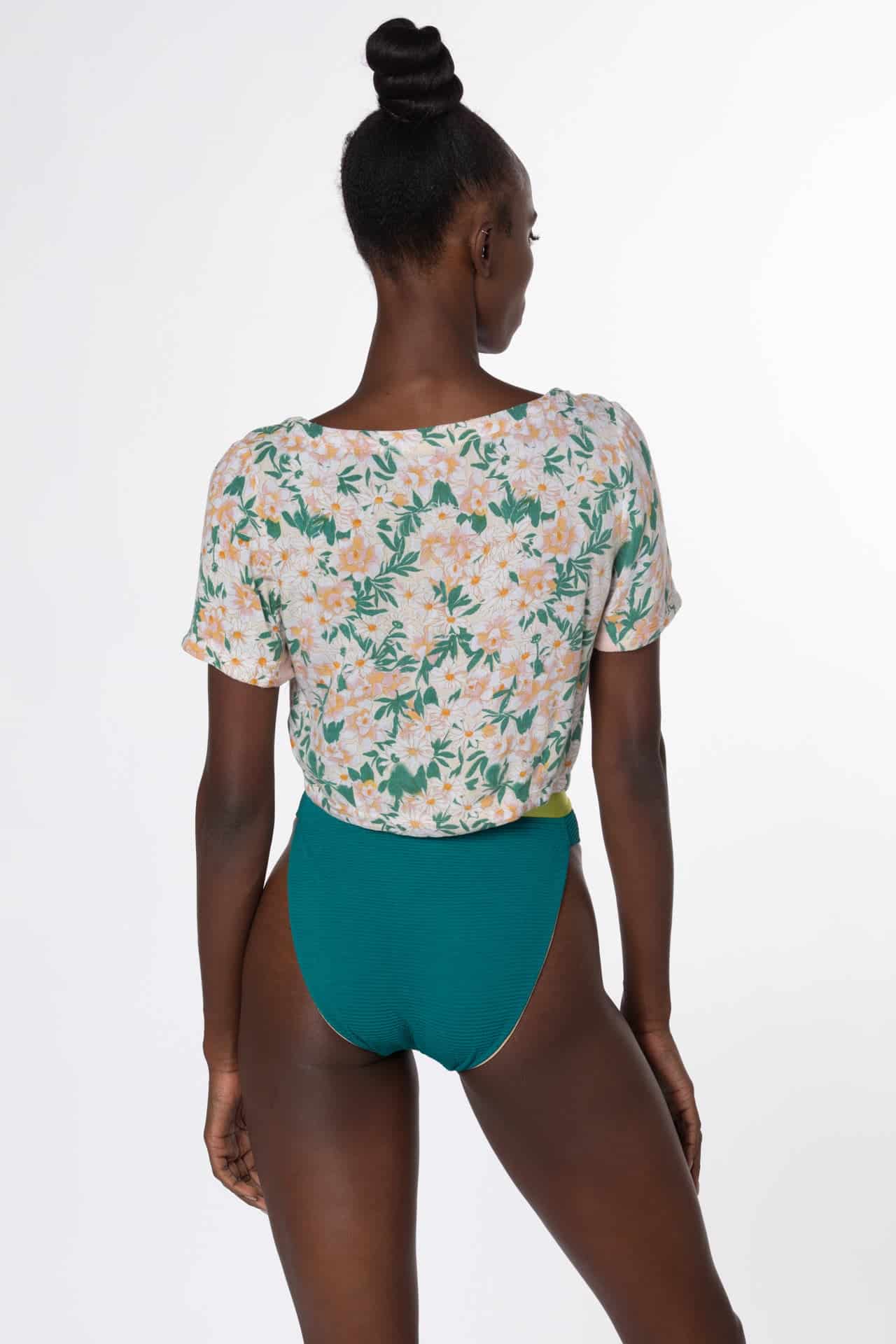 Zey08-19-21Studio-13 Monstera High Waisted Cheeky Swim Bottom